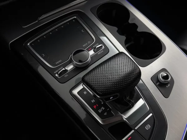 Photo 20 of 31 of WAUZZZ4M5HD026738 Audi Q7 3.0 TDI e-tron quattro Sport LED-Matrix