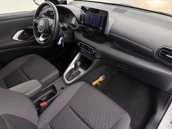 Toyota Yaris 1.5 Hybrid Active Navi