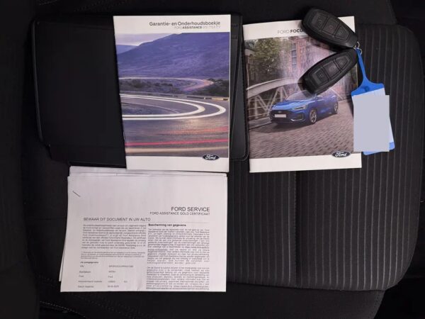 Ford FOCUS Wagon 1.0 EcoBoost Hybrid Titanium