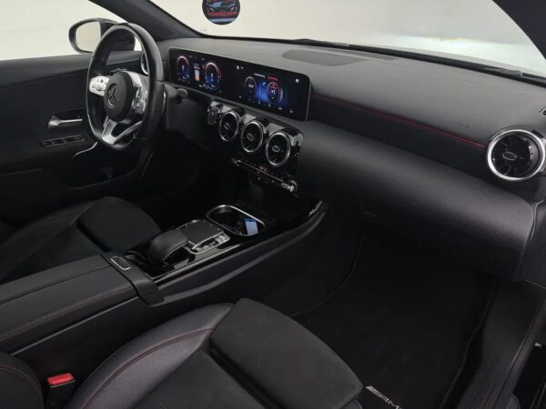 Mercedes-Benz A-Klasse 250 e Business Solution AMG Limited