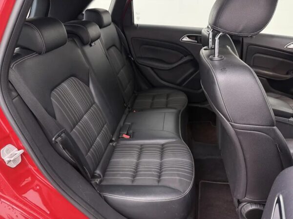 Photo 21 of 24 of WDD2462421J274756 Mercedes-Benz B-Klasse 180 Aut. Ambition