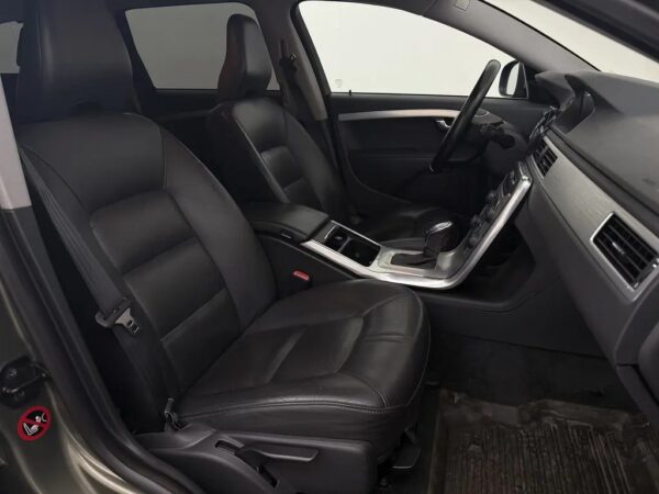 Volvo V70 2.0 T5 AUT. 5-cilinder