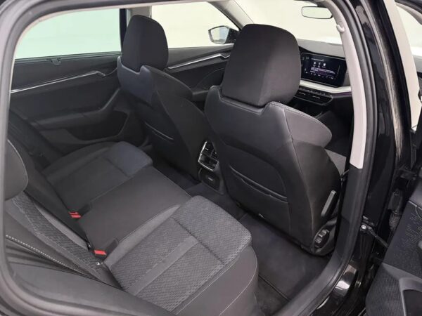 Skoda Octavia Combi 1.5 e-TSI Business Edition Plus