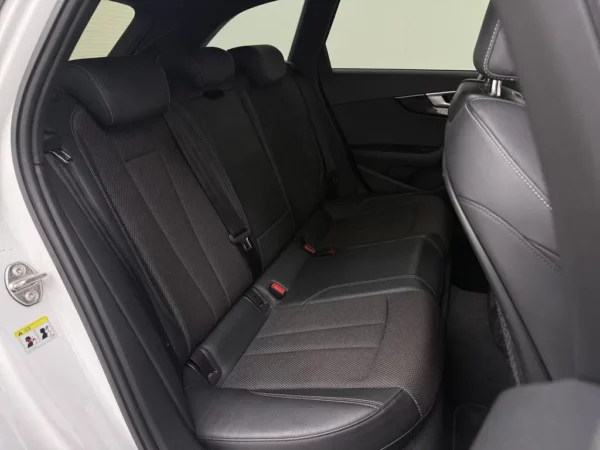 Audi A4 Avant 1.4 TFSI AUT. Sport S line Edition