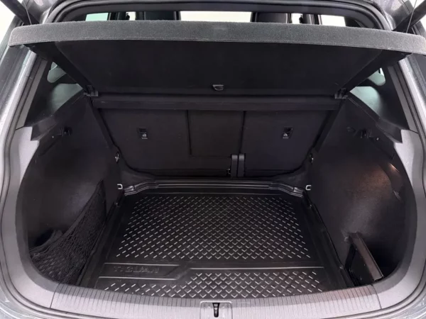 Volkswagen Tiguan 1.5 TSI AUT.Highline Business R Pano