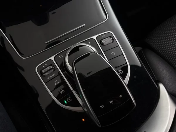 Mercedes-Benz GLC 250 4MATIC Business LED