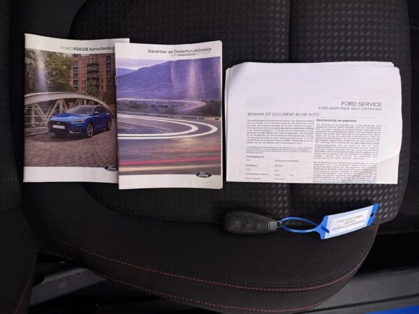 Ford FOCUS Wagon 1.0 EcoBoost Hybrid ST Line LED
