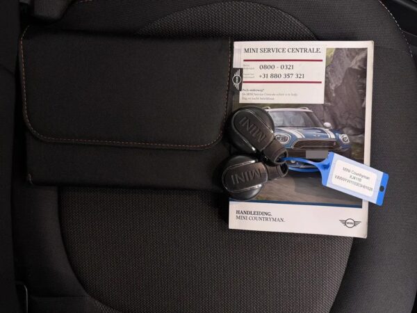 MINI Countryman 1.5 One Dutch Made Edition