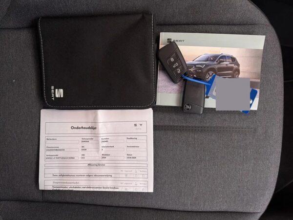 Photo 22 of 23 of VSSZZZ5F4R6566556 SEAT Ateca 1.5 TSI Style Business Intense