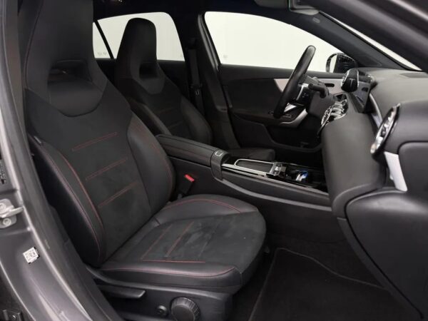 Mercedes-Benz A-Klasse 250e AMG-Line