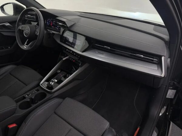 Audi A3 Sportback 30 TFSI AUT. S Edition