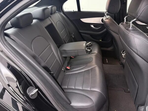 Photo 22 of 25 of WDD2050401R523649 Mercedes-Benz C-Klasse 180 Business Solution AMG