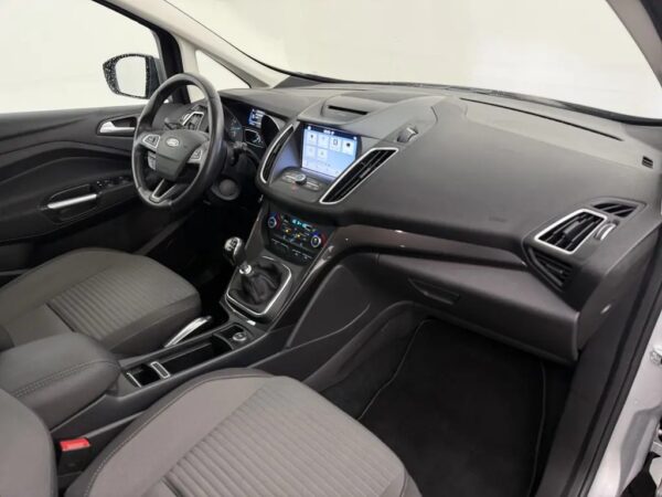 Photo 22 of 25 of WF0VXXGCEVHR85368 Ford C-MAX 1.5 Titanium