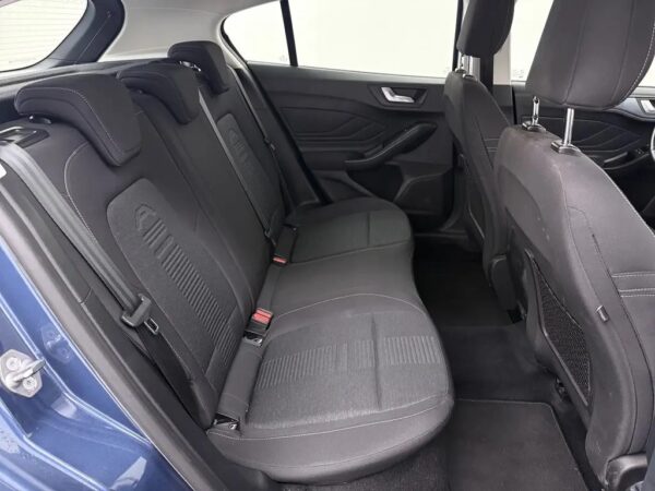 Ford Focus 1.0 EcoBoost Hybrid Active Business