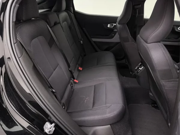 Photo 22 of 27 of LPSVSECEKNL057293 Polestar 2 Standard Range Single Motor 63kWh