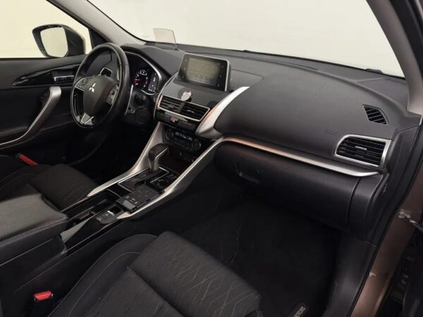 Mitsubishi Eclipse Cross 1.5 DI-T First Edition