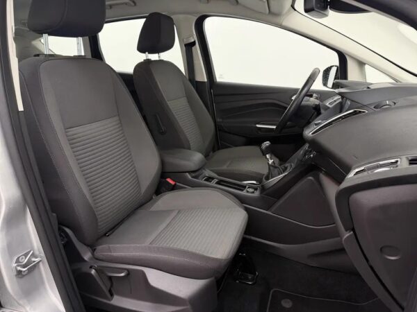 Photo 23 of 25 of WF0VXXGCEVHR85368 Ford C-MAX 1.5 Titanium