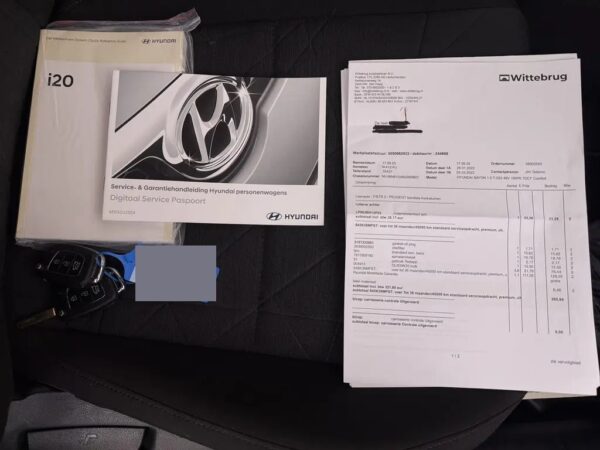 Photo 23 of 26 of NLHBN81GANZ069807 Hyundai Bayon 1.0 T-GDI Comfort