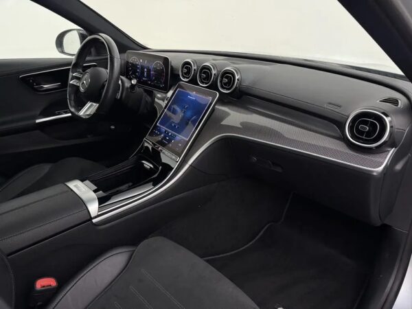 Mercedes-Benz C-Klasse 200 d AMG Line Pano