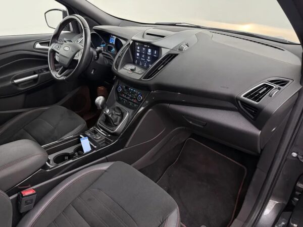 Ford Kuga 1.5 EcoBoost ST Line