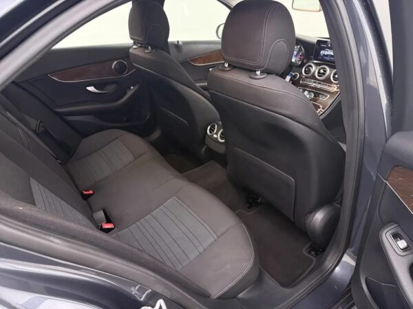 Mercedes-Benz C-Klasse 200 AUT. Ambition