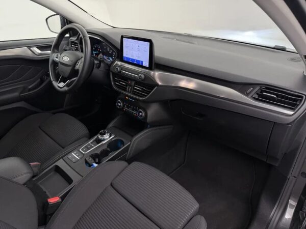 Photo 23 of 27 of WF0PXXGCHPKM82823 Ford FOCUS Wagon 1.0 Aut. EcoBoost Titanium Business LED