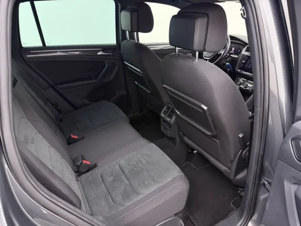 Volkswagen Tiguan 1.5 TSI AUT.Highline Business R Pano