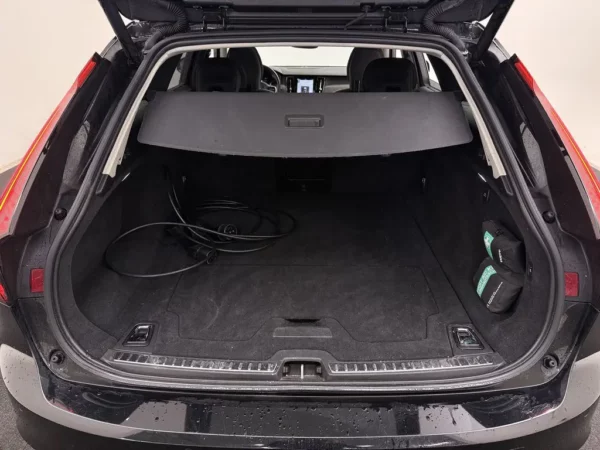 Volvo V90 2.0 T6 Plug-in Hybrid AWD Plus Bright
