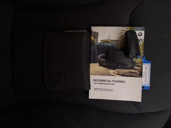 BMW 3 Serie Touring 320i Aut. Corporate Lease Executive Navi