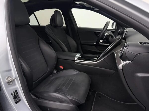 Mercedes-Benz C-Klasse 200 d AMG Line Pano