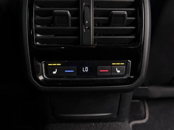 Volkswagen Arteon 2.0 TSI AUT. Business R