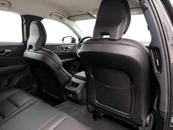 Volvo V60 2.0 B3 Momentum Business