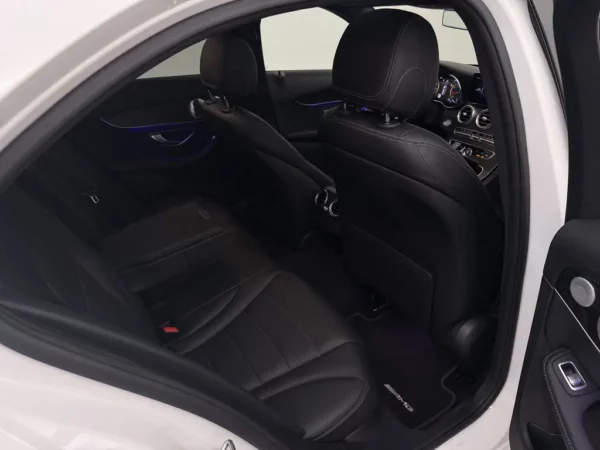 Mercedes-Benz C-Klasse 180 Aut. Premium Plus Pack AMG