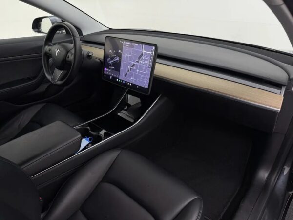Tesla Model 3 Standard RWD Plus 60 kWh FSD
