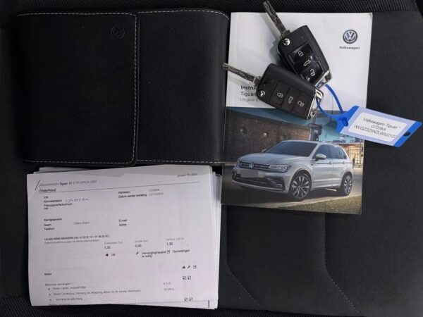 Volkswagen Tiguan 1.5 TSI AUT.Highline Business R Pano