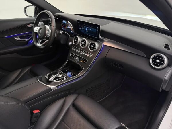Mercedes-Benz C-Klasse 180 Aut. Premium Plus Pack AMG