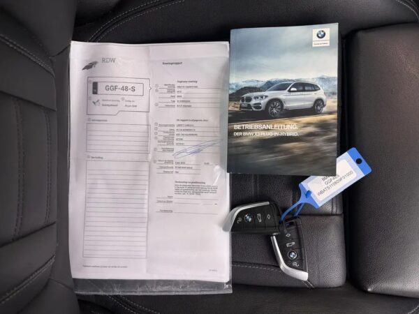 Photo 28 of 28 of WBATS110609F01000 BMW X3 xDrive30e High Ex. M-Sport