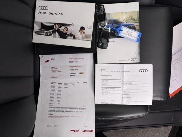 Photo 29 of 31 of WAUZZZ4M5HD026738 Audi Q7 3.0 TDI e-tron quattro Sport LED-Matrix