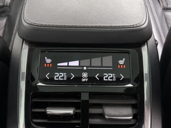Volvo XC90 2.0 T8 Twin Engine AWD Inscription PANO