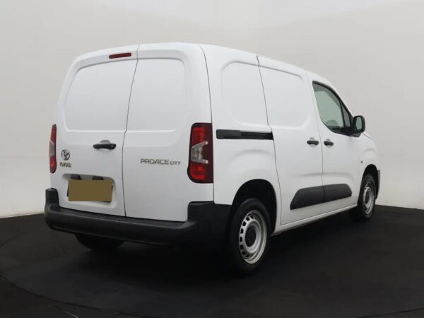 Toyota PROACE CITY 1.5 D-4D Cool Comfort
