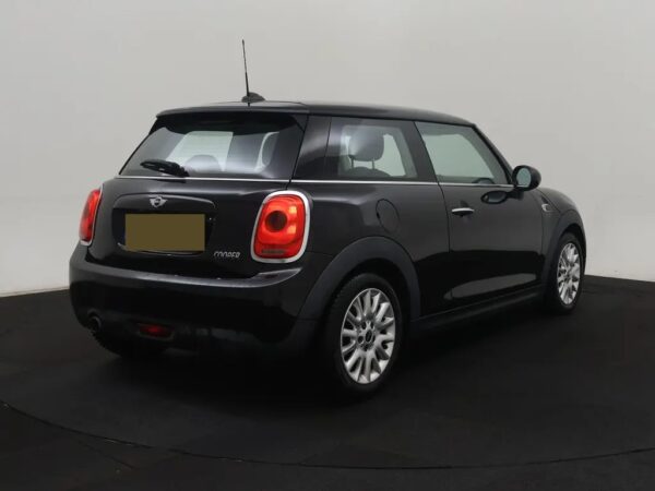 MINI 3-deurs 1.5 Cooper Business Navi