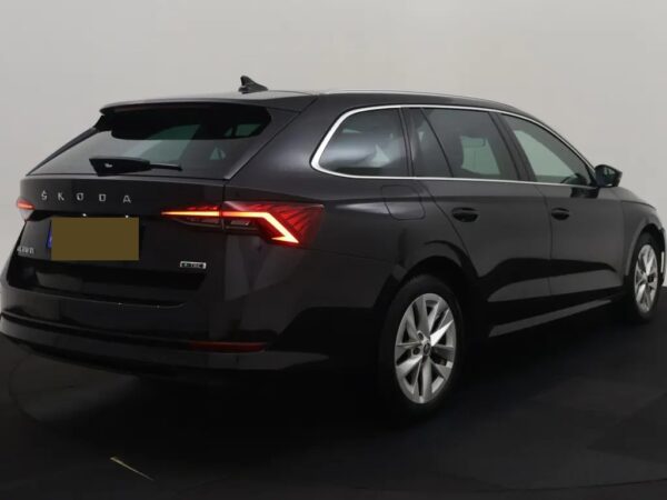Skoda Octavia Combi 1.0 e-TSI Business Edition Plus Estate Aut.