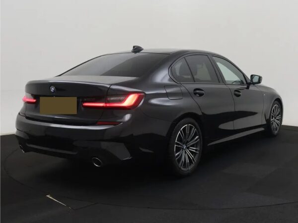BMW 3-serie 320d AUT. xDrive High Ex. M-Sport