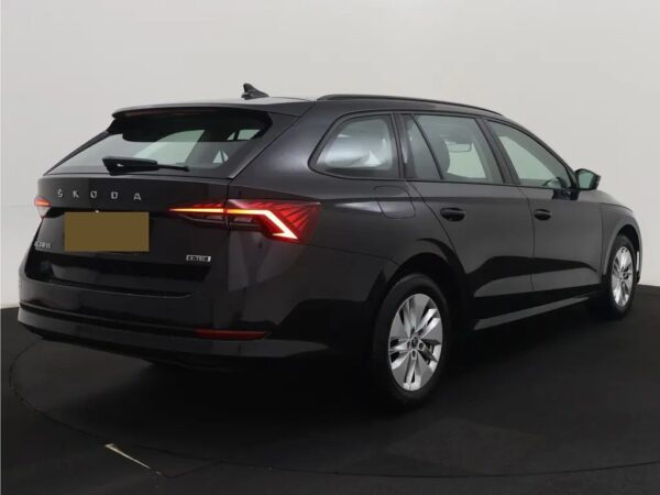 Skoda Octavia Combi 1.0 e-TSI DSG Business Edition