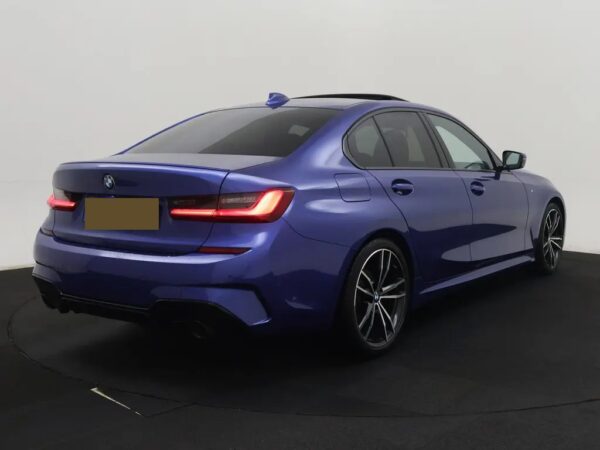 BMW 3 Serie 318i Aut. Executive M-Sport