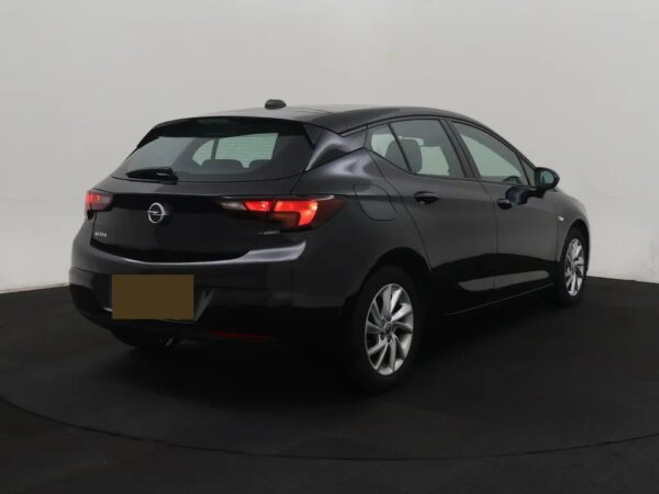 Opel Astra 1.2 Business Elegance LED