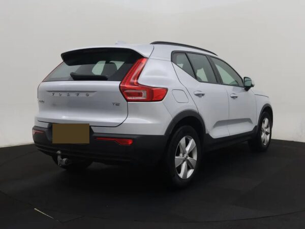 Photo 3 of 26 of YV1XZL4VDM2604177 Volvo XC40 1.5 T2 AUT. Momentum Core LED