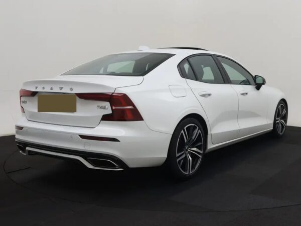 Volvo S60 2.0 T4 R-Design
