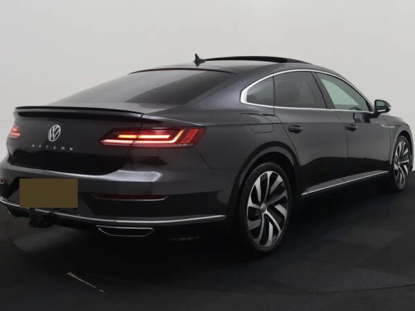 Volkswagen Arteon 2.0 TSI AUT. Business R