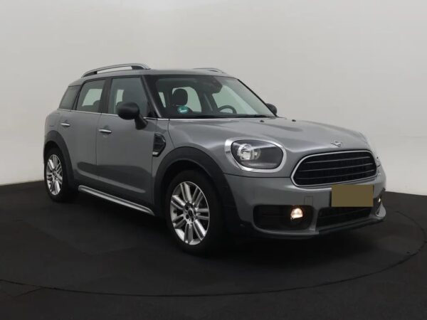 MINI Countryman 1.5 One Dutch Made Edition